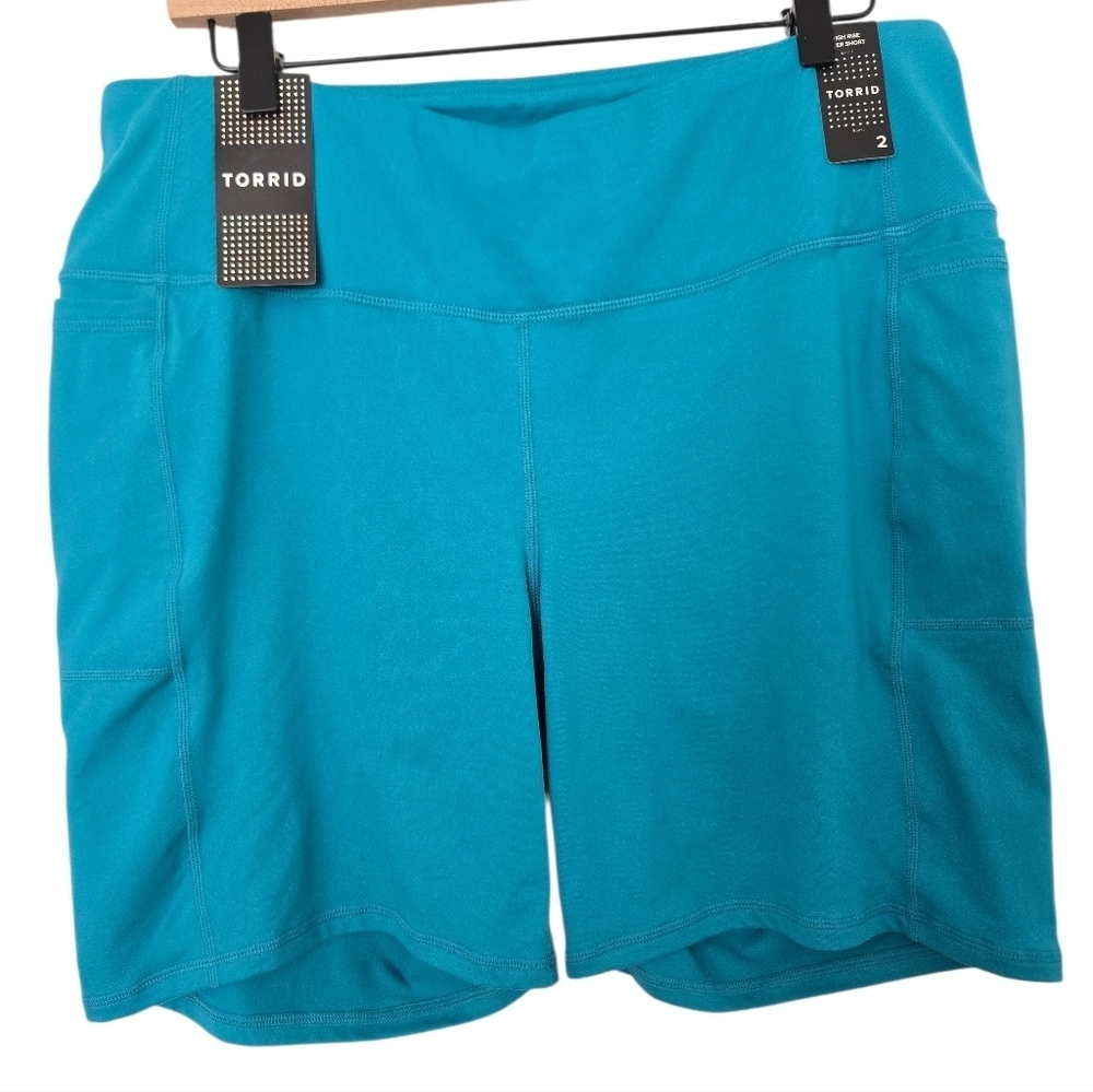 Torrid Women's Teal Bike Shorts Size 2